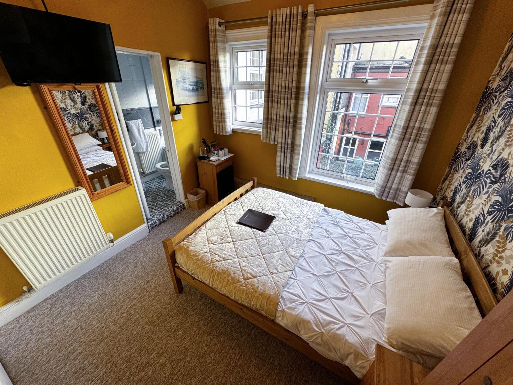 Hotel Caer Menai à Caernarfon Extérieur photo