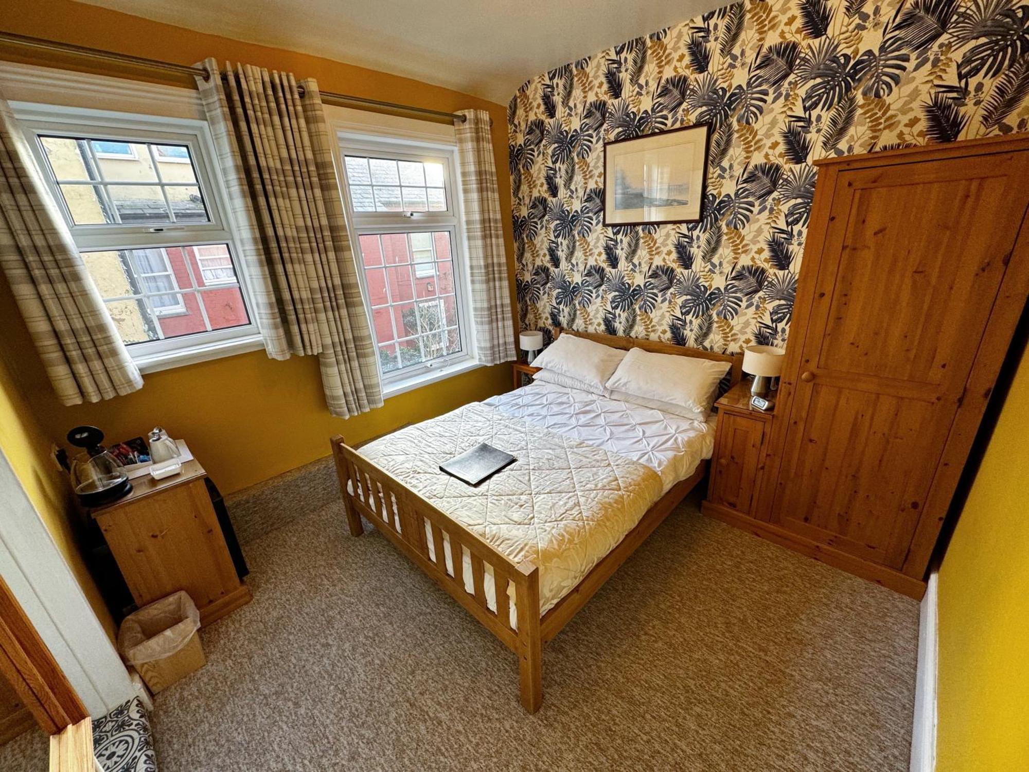 Hotel Caer Menai à Caernarfon Extérieur photo