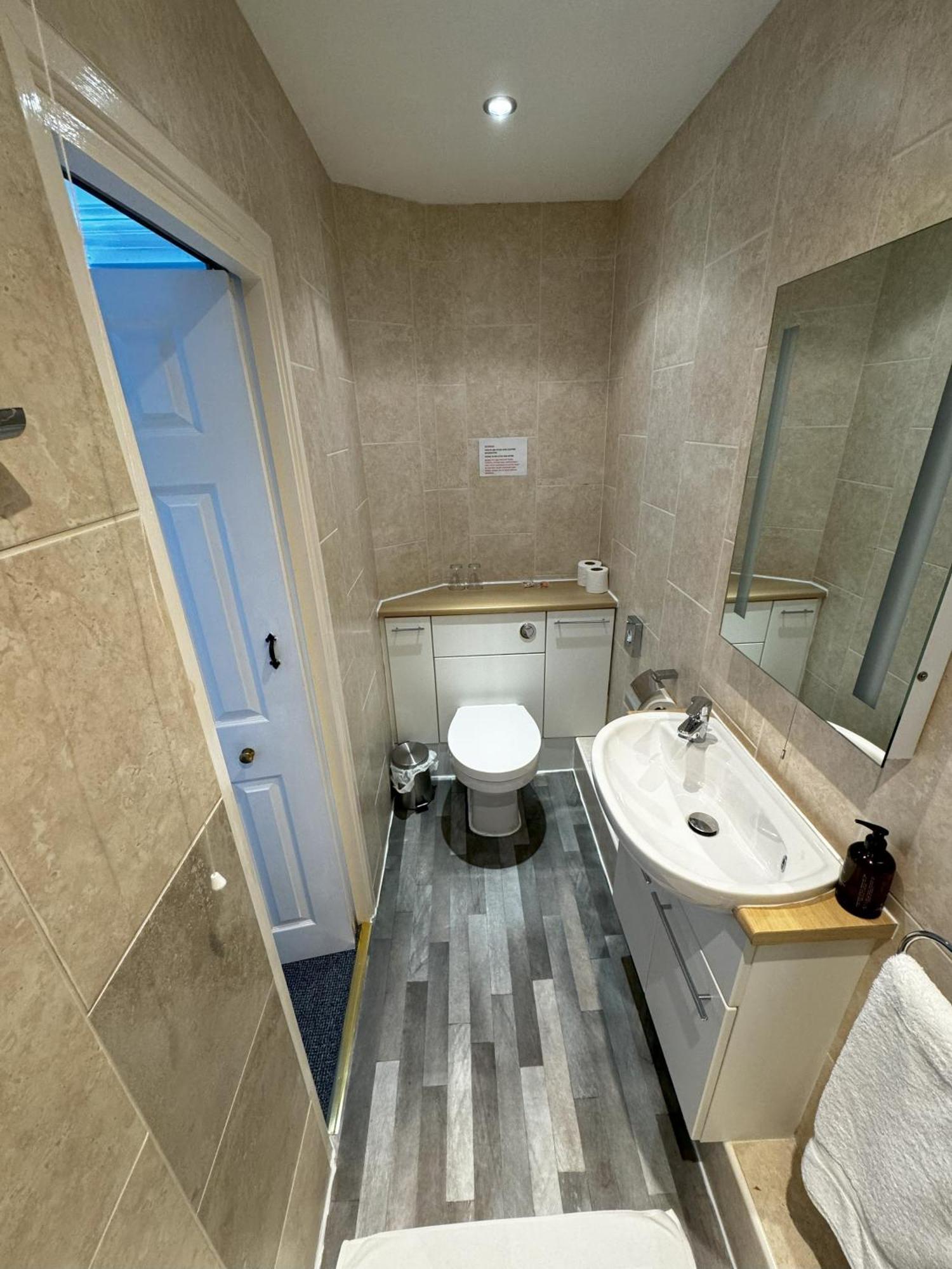 Hotel Caer Menai à Caernarfon Extérieur photo