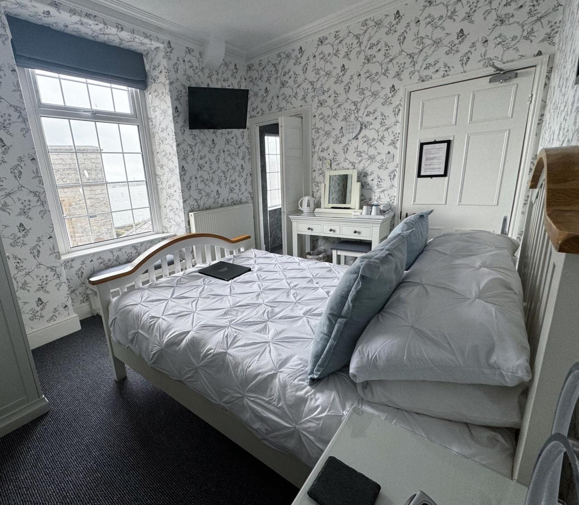 Hotel Caer Menai à Caernarfon Extérieur photo