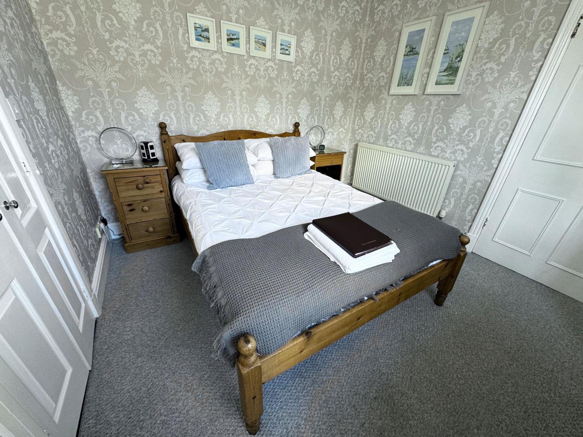 Hotel Caer Menai à Caernarfon Extérieur photo
