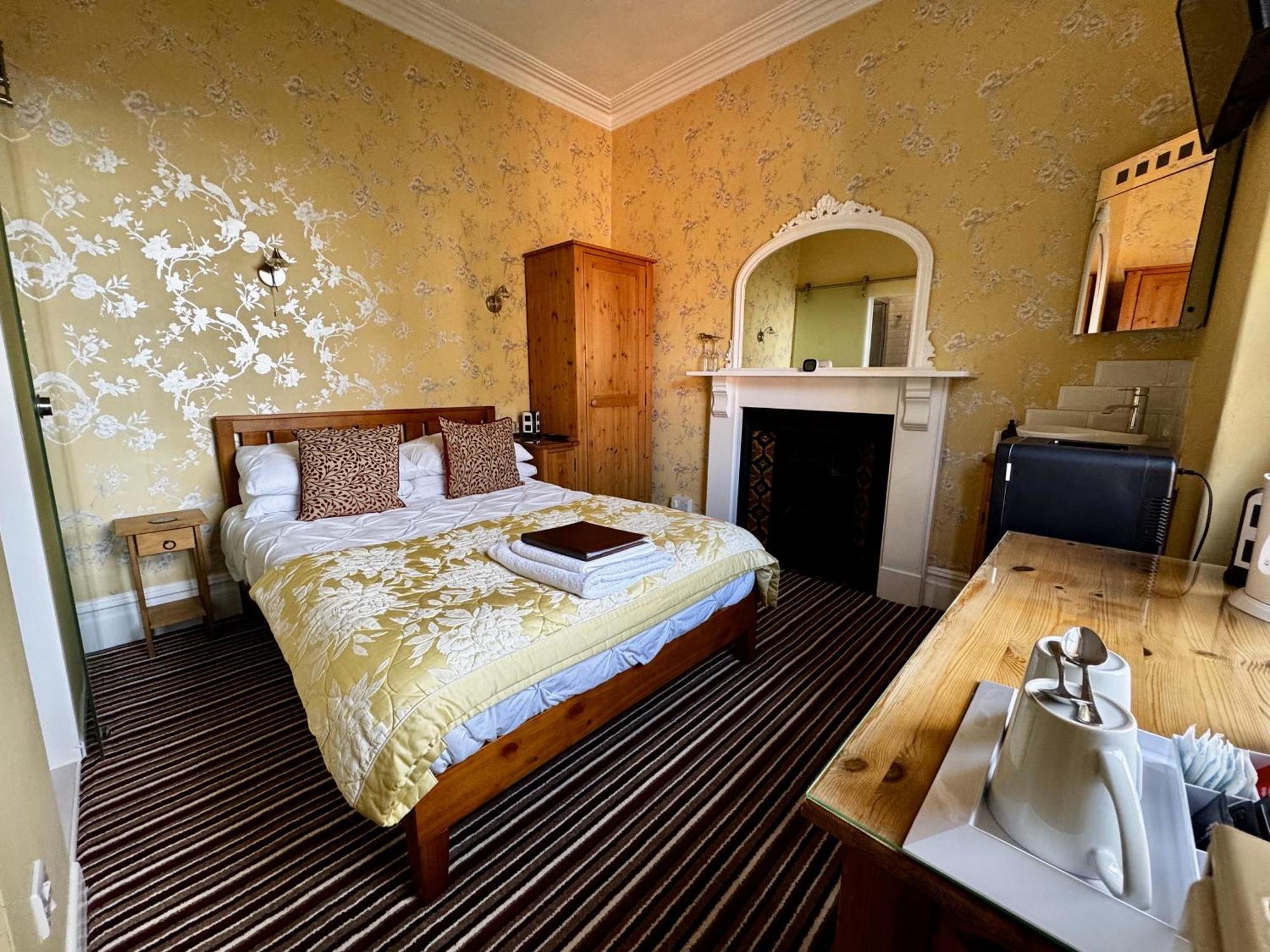 Hotel Caer Menai à Caernarfon Extérieur photo