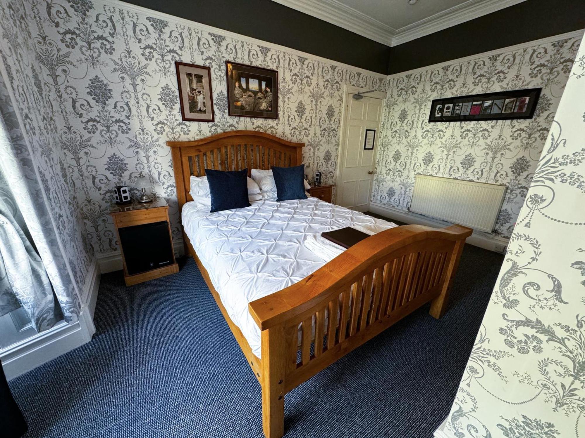 Hotel Caer Menai à Caernarfon Extérieur photo