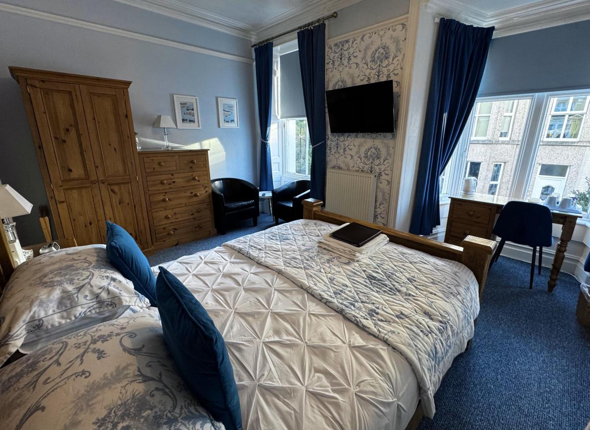 Hotel Caer Menai à Caernarfon Extérieur photo